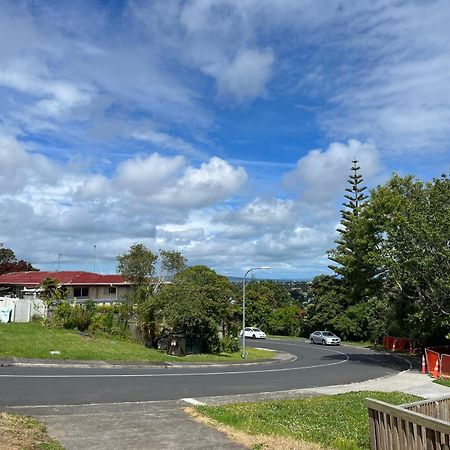 Totara Vale, Free Coffee, Parking And Wifi, Near Glenfield Mall And Highway 18,1 오클랜드 외부 사진